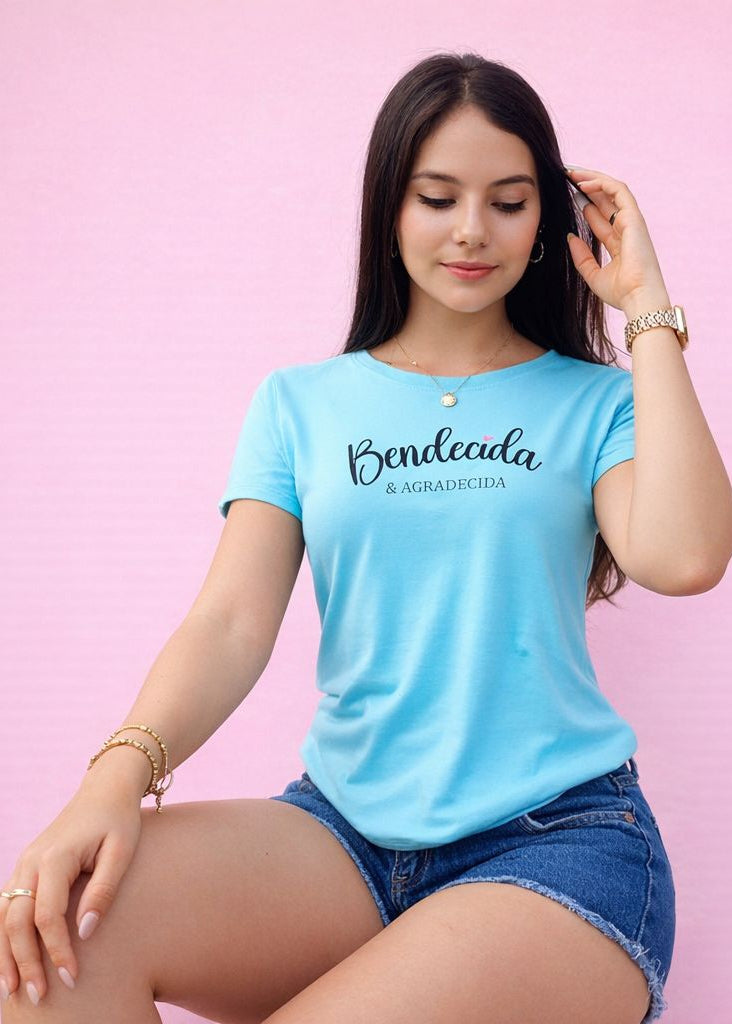 Camiseta Celeste Larga - Bendecida