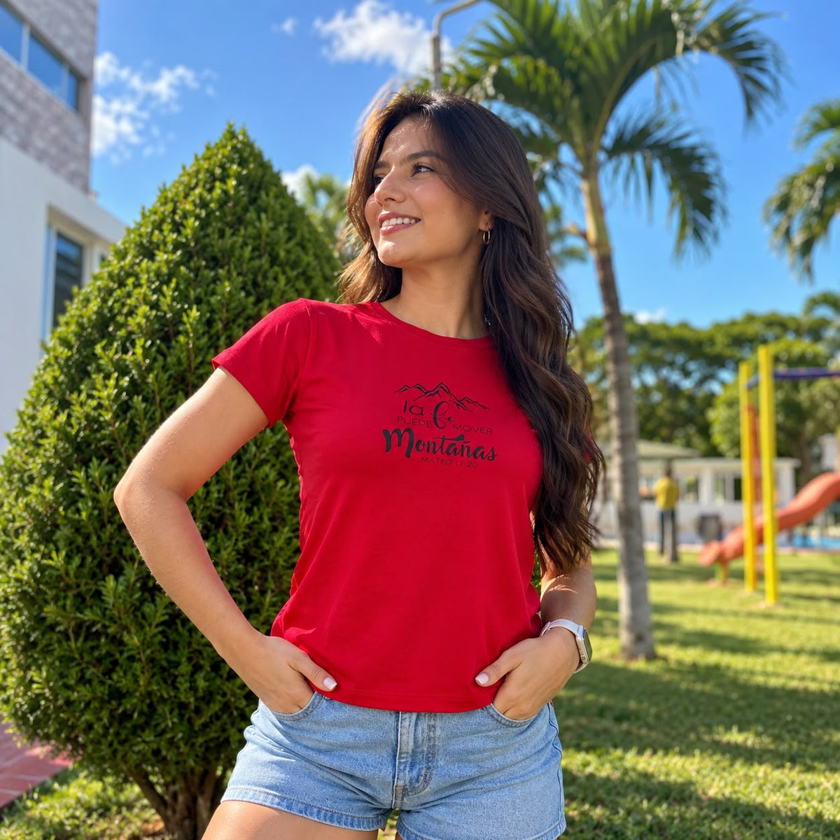 Camiseta Roja Larga- La fe Mueve